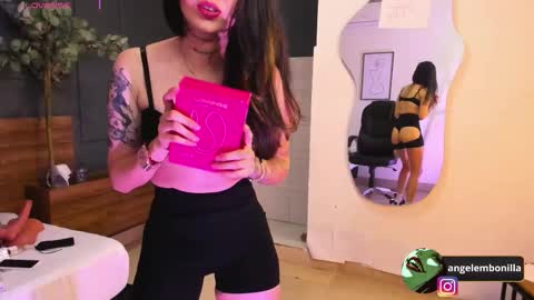 Megan    630  1330 -5 online show from 01.06.26