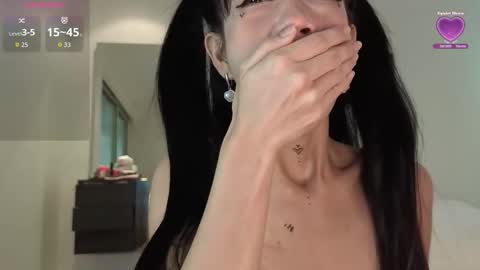 Snapshot of fallen_virtue chatting on 01.12.26 Miya online show from 01.12.26