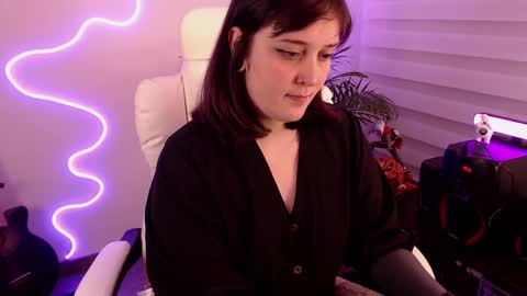 OF fallenag 1 online show from 10.12.25