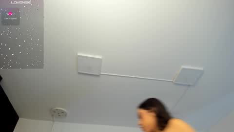 Snapshot of faloonroussel chatting on 10.23.25 Faloon online show from 10.23.25