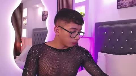 Snapshot of fancy_vixen chatting on 02.20.26 FANCY online show from 02.20.26