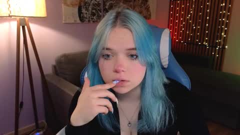 Bella online show from 10.15.25