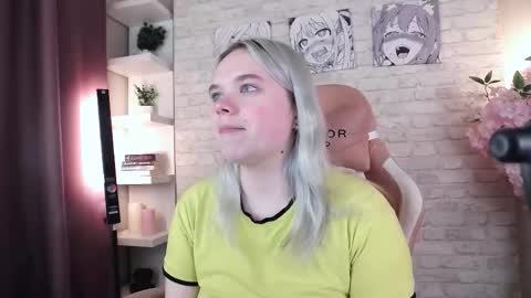 Bella online show from 11.11.25