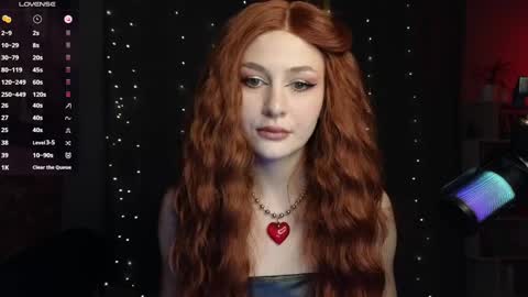 Snapshot of fancymeee chatting on 02.23.25 fancymeee online show from 02.23.25