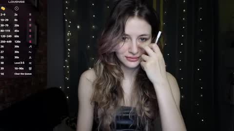 Snapshot of fancymeee chatting on 03.11.25 fancymeee online show from 03.11.25