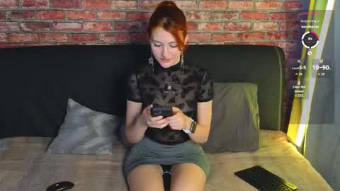 Snapshot of fancymeee chatting on 09.14.25 fancymeee online show from 09.14.25