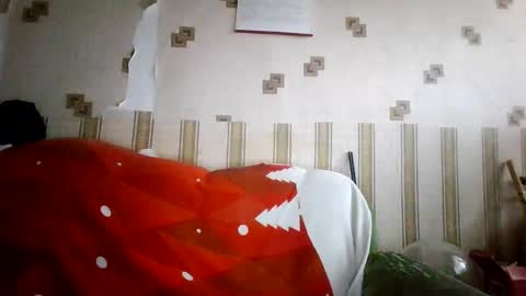 Snapshot of fantasyanitaa chatting on 11.10.25 FantasyAnitaa online show from 11.10.25
