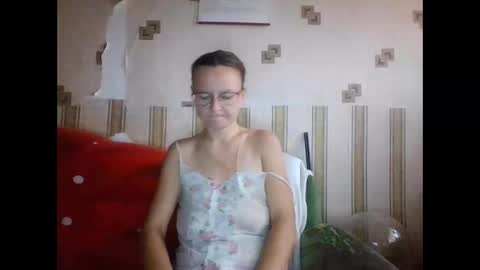 Snapshot of fantasyanitaa chatting on 11.17.25 FantasyAnitaa online show from 11.17.25