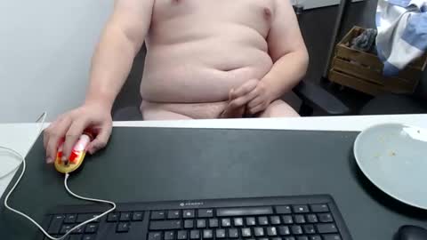 Snapshot of fap_n_play chatting on 11.21.25 Cardi online show from 11.21.25