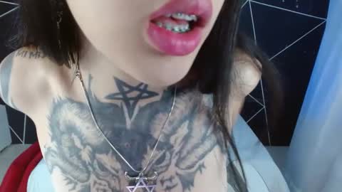 Snapshot of farichell chatting on 09.12.25 fari online show from 09.12.25