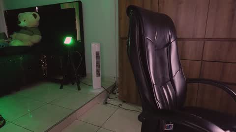 farid_jake_ online show from 10.22.25