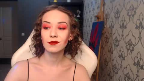 Snapshot of fascinating___eyes chatting on 06.21.26 Fascinating Eyes online show from 06.21.26