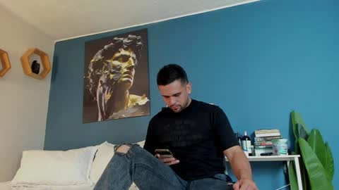 Snapshot of fatdick_1 chatting on 12.22.24 M A T T E O online show from 12.22.24