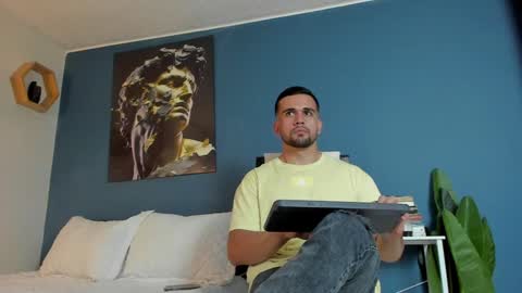 Snapshot of fatdick_1 chatting on 12.24.24 M A T T E O online show from 12.24.24