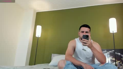 Snapshot of fatdick_1 chatting on 10.11.25 M A T T E O online show from 10.11.25