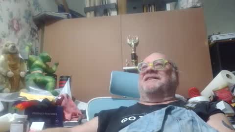 Fred. online show from 04.14.26