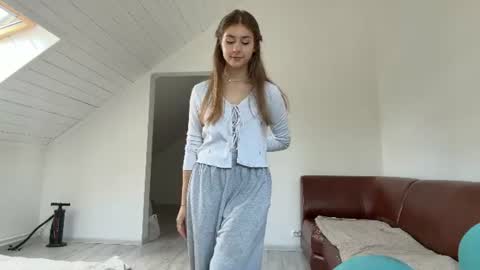 Snapshot of fawnmcgorry chatting on 07.14.26 Emily online show from 07.14.26