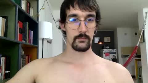 Snapshot of fazzbinderx chatting on 10.22.25 fazzbinder online show from 10.22.25