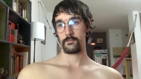 Snapshot of fazzbinderx chatting on 11.21.25 fazzbinder online show from 11.21.25