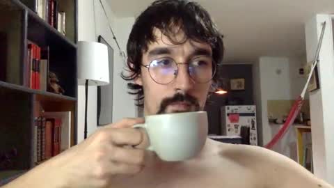 Snapshot of fazzbinderx chatting on 11.28.25 fazzbinder online show from 11.28.25