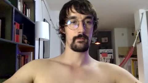 Snapshot of fazzbinderx chatting on 12.15.25 fazzbinder online show from 12.15.25