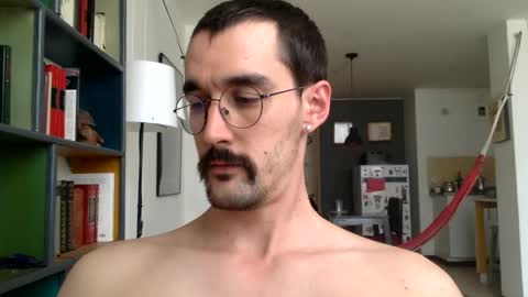 Snapshot of fazzbinderx chatting on 01.14.26 fazzbinder online show from 01.14.26