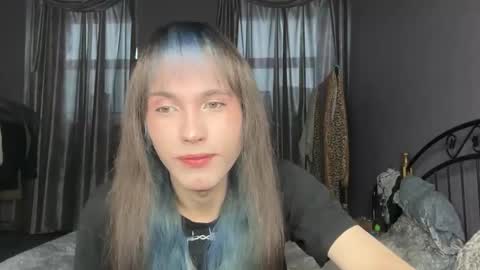 Mark online show from 01.08.26