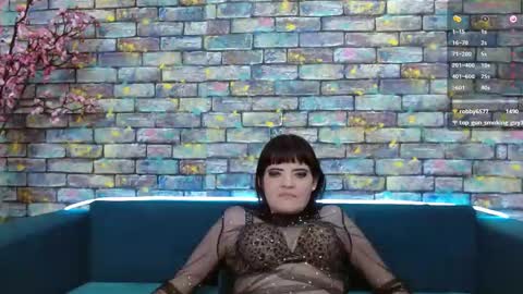 Laura online show from 01.15.25