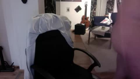 feetkissboy online show from 11.07.25