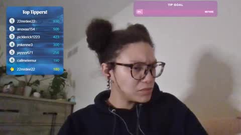 Soley online show from 02.10.25