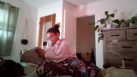 Soley online show from 11.18.25