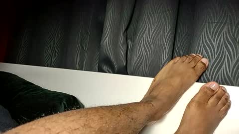 feetofmau online show from 11.19.25