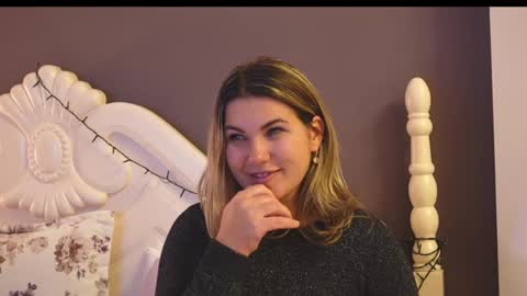 Snapshot of feliciakrige chatting on 01.07.25 FeliciaKrige online show from 01.07.25