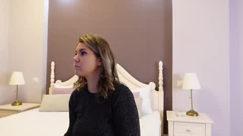 Snapshot of feliciakrige chatting on 02.11.25 FeliciaKrige online show from 02.11.25