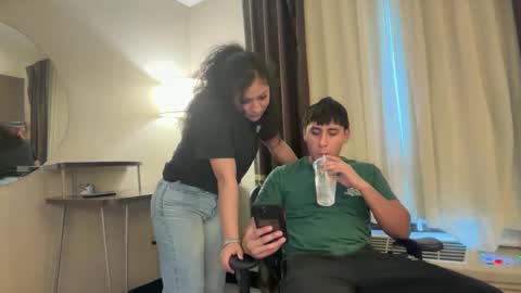 felinasolx online show from 12.19.25