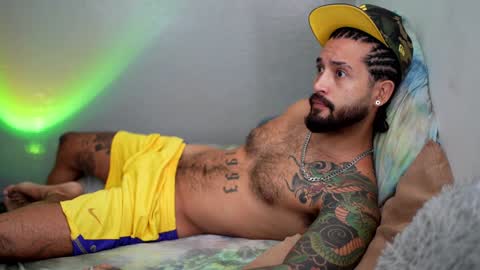 Snapshot of felix_candela chatting on 01.05.25 Felix Candela online show from 01.05.25