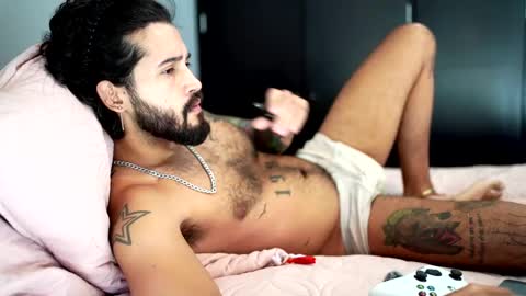 Snapshot of felix_candela chatting on 01.19.25 Felix Candela online show from 01.19.25