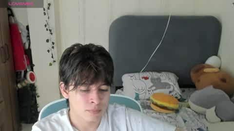 Snapshot of felix_leex chatting on 05.31.26 Felix leex online show from 05.31.26