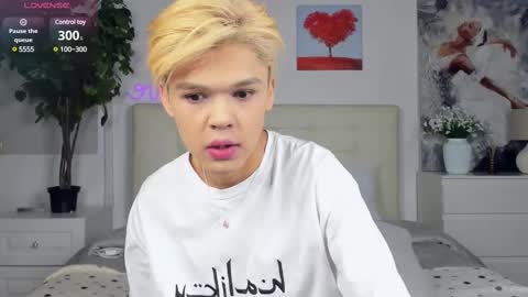 Felix online show from 02.16.25