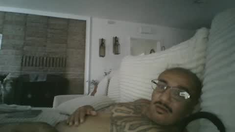 felixrlarios25 online show from 07.17.26