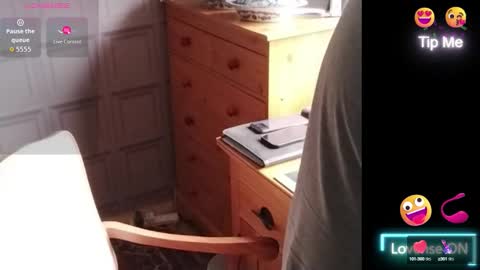 Adam online show from 09.10.25