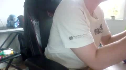 Snapshot of fem_alice_louis_dom chatting on 09.09.25 fem_alice_louis_dom online show from 09.09.25