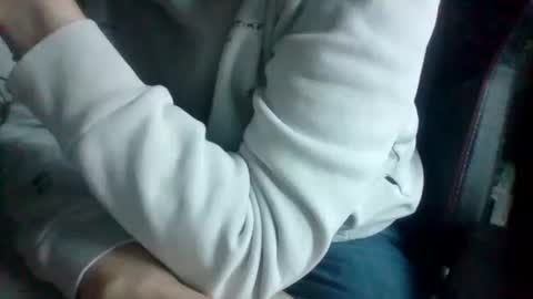 Snapshot of fem_alice_louis_dom chatting on 12.03.25 fem_alice_louis_dom online show from 12.03.25