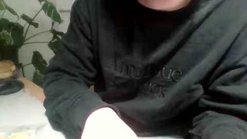 Snapshot of fem_alice_louis_dom chatting on 01.05.26 fem_alice_louis_dom online show from 01.05.26