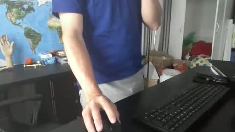 Snapshot of femdomsubby chatting on 12.30.24 femdomsubby online show from 12.30.24