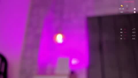 Snapshot of fer_luu chatting on 02.22.25 Fernanda Luna online show from 02.22.25