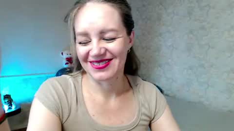 Snapshot of fern_lust chatting on 06.26.26 fern_lust online show from 06.26.26
