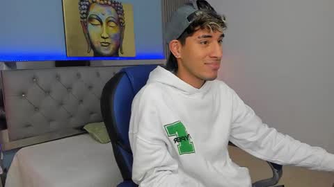 FER PHOENIX online show from 03.29.26