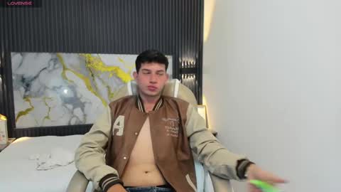 Fer and Rayder online show from 10.03.25