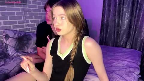 Tina and Tomas online show from 09.29.25